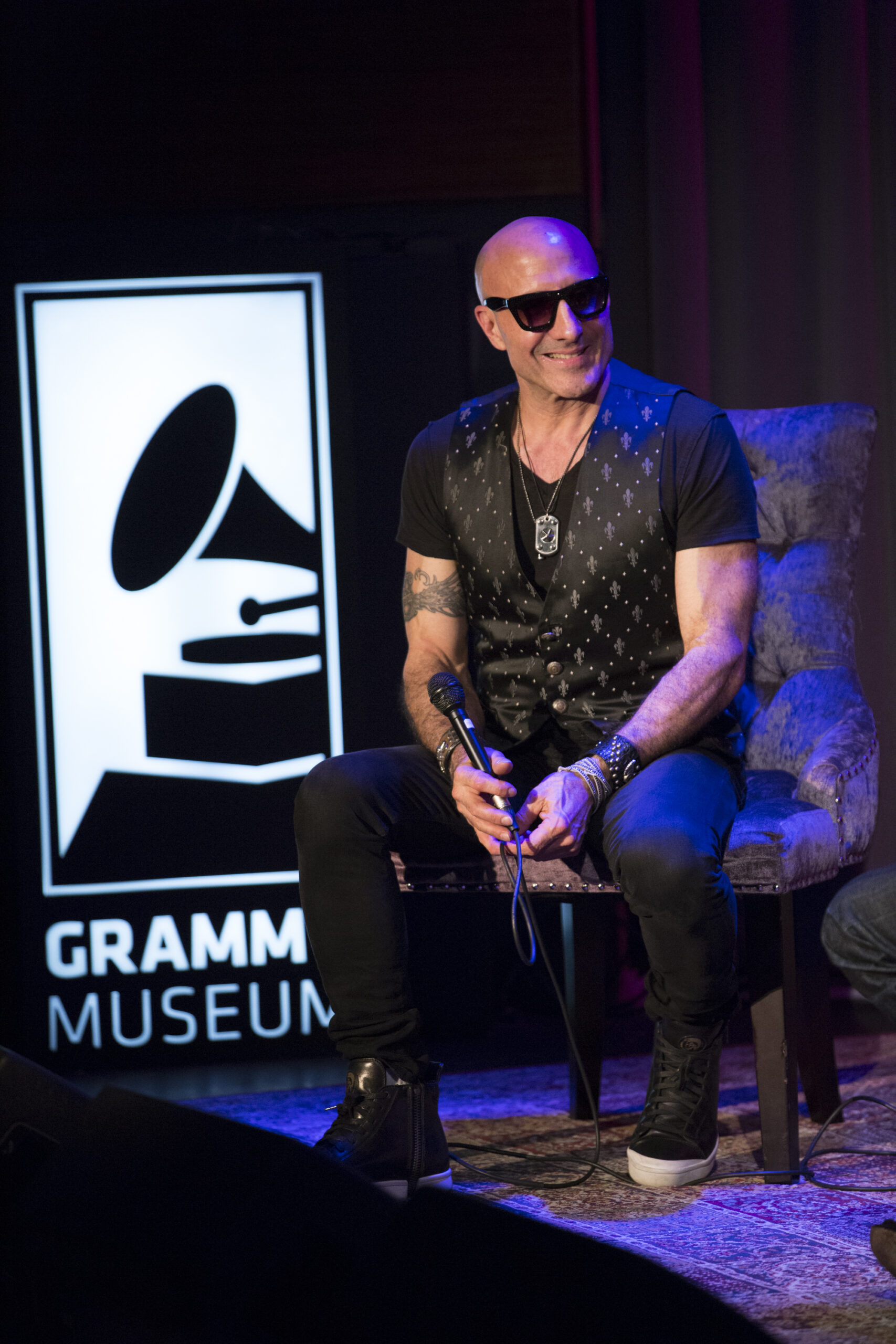 Kenny Aronoff on Grammy stage speaking