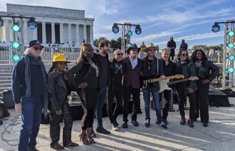 Kenny Aronoff with Jim Irsay at the Lincoln Memorial